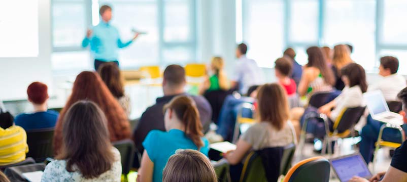 Se necesita docente para impartir curso en Lanzarote y Tenerife